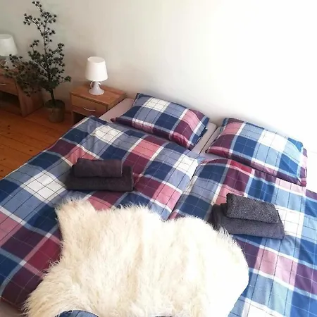 Glacier Apartman *